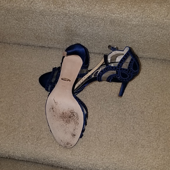 Gorgeous blue stilettos 👠 - Picture 8 of 9